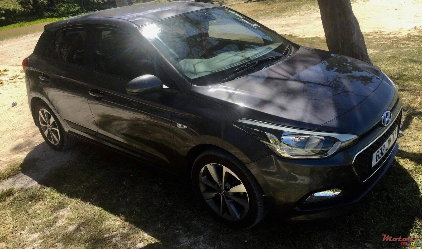 2017' Hyundai i20 photo #5