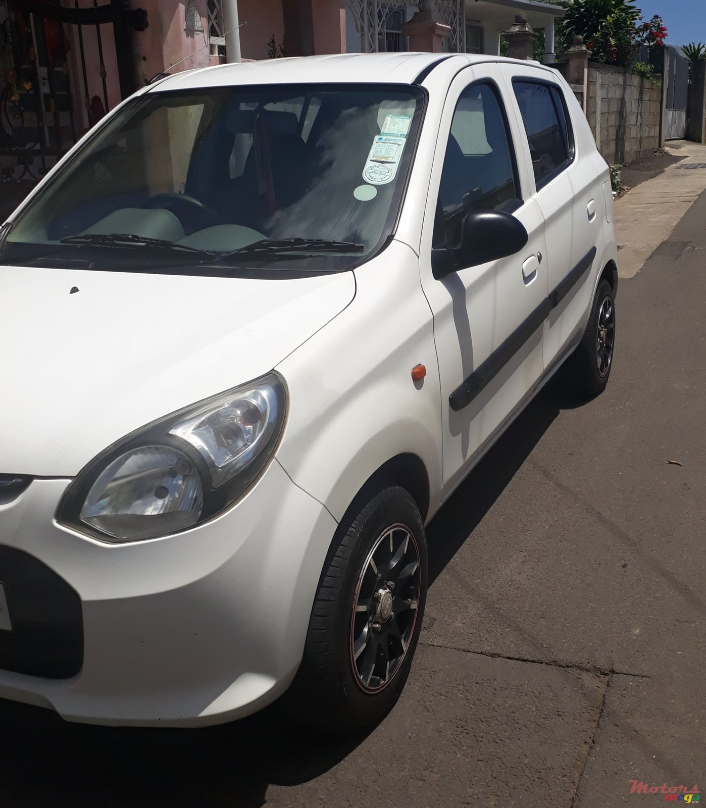 2014' Suzuki Alto photo #5