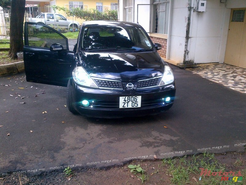 2005' Nissan Tiida 1600cc  photo #4