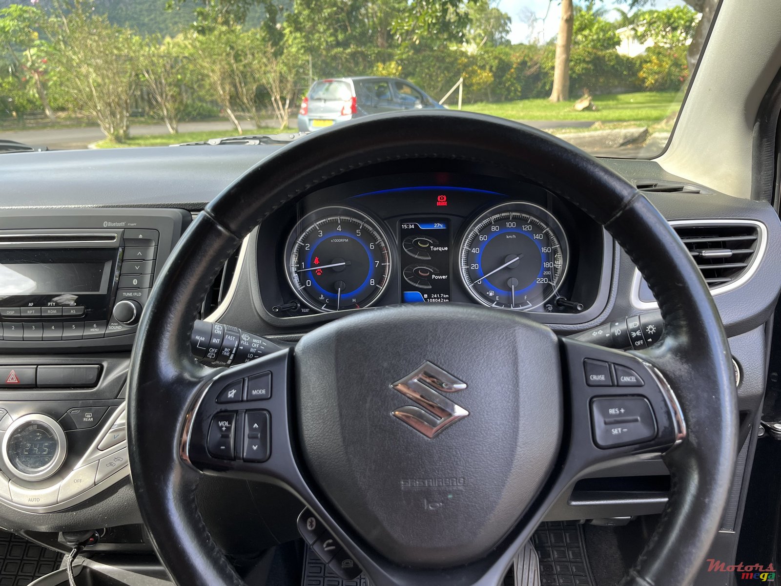 2017' Suzuki Baleno Glx photo #7