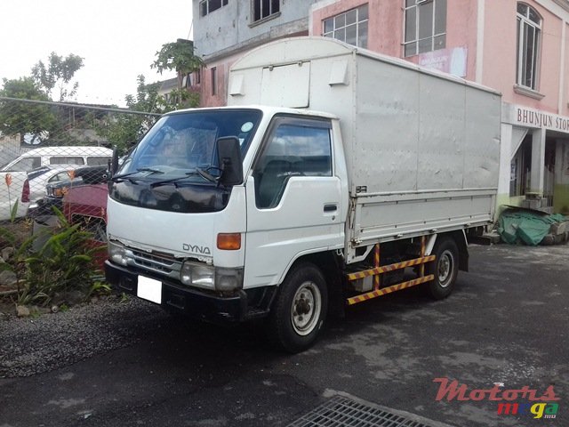 1995' Toyota Dyna photo #1