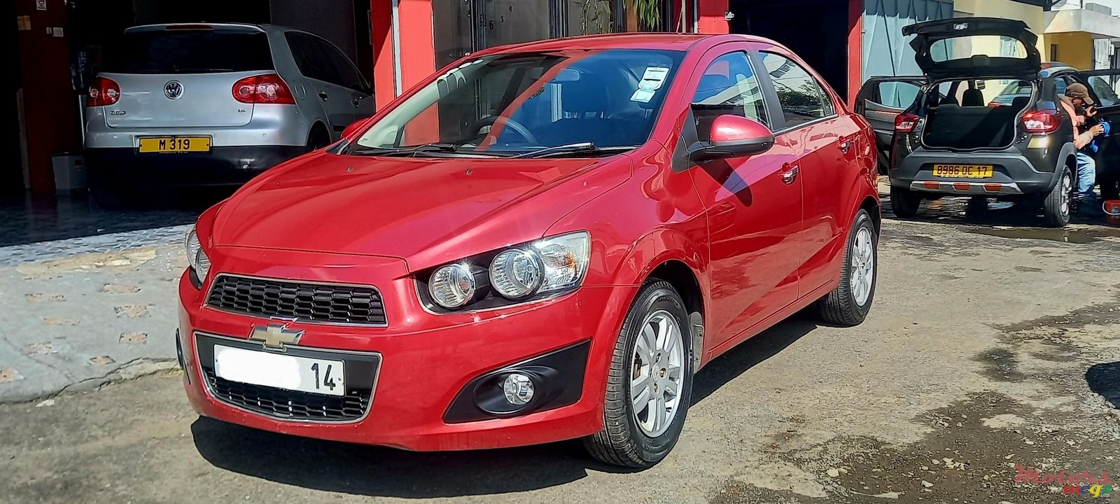 2014' Chevrolet Sonic photo #1