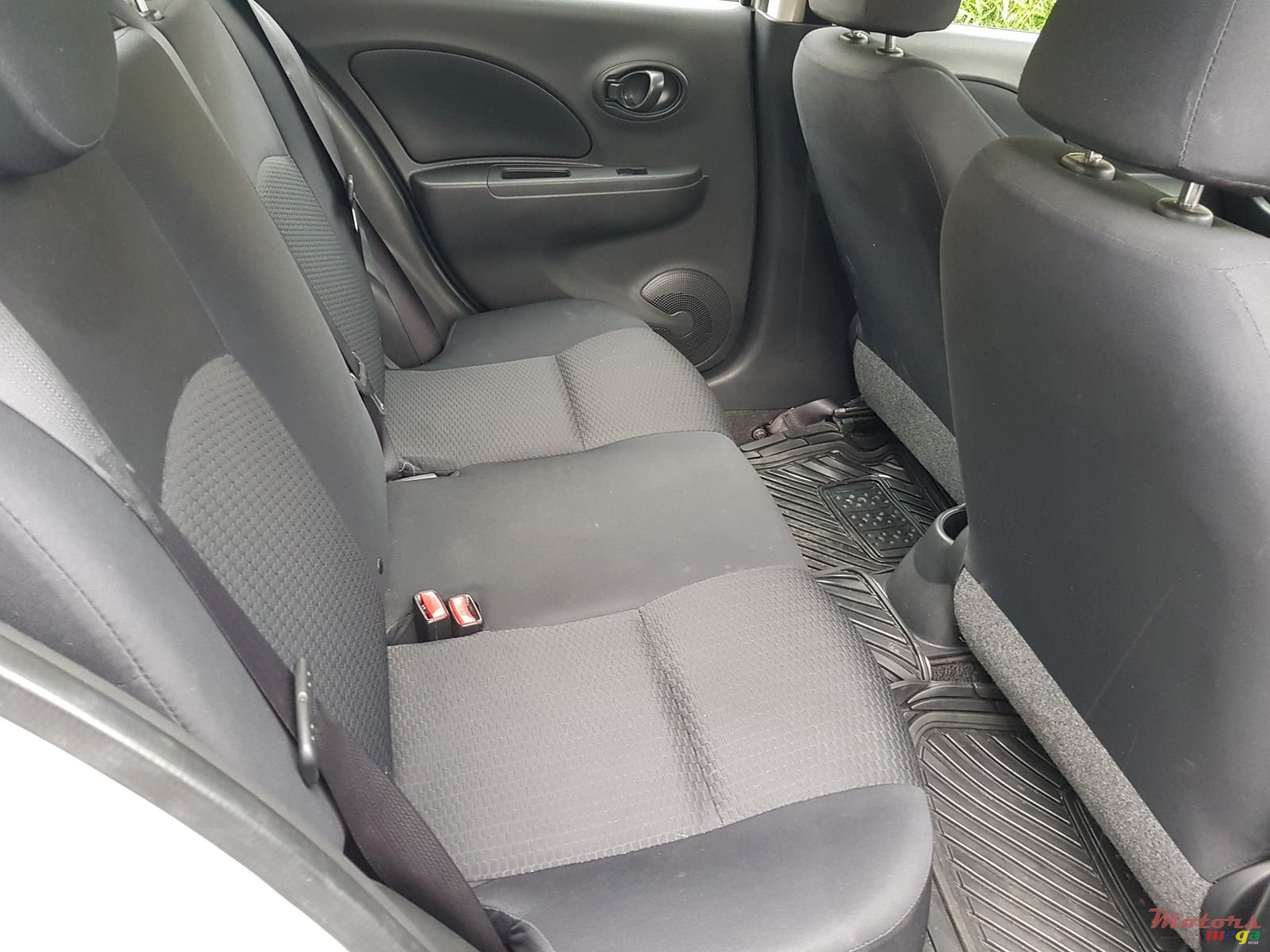 2013' Nissan March automatic photo #5