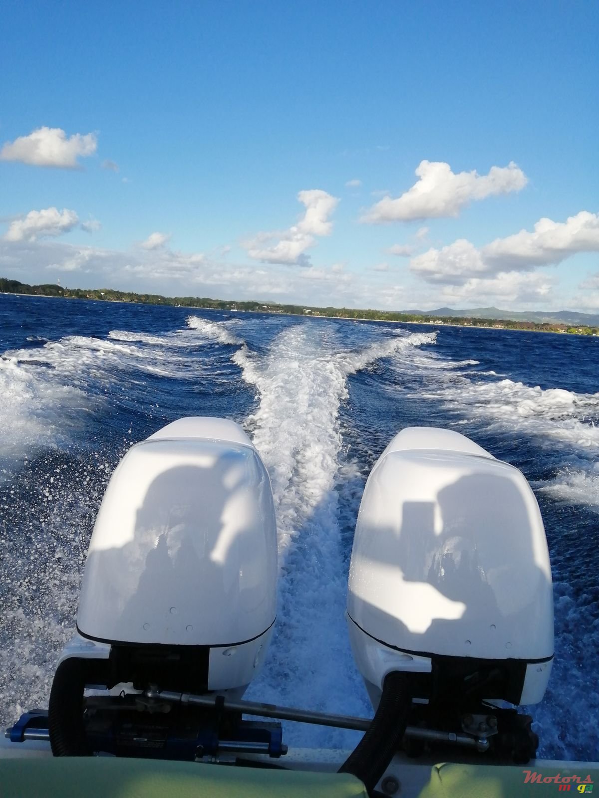 2015' Sea Doo Challenger 230 photo #2