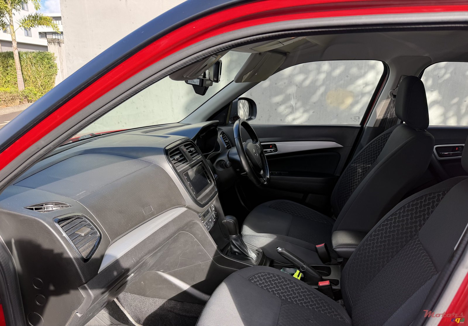 2021' Suzuki Vitara photo #6