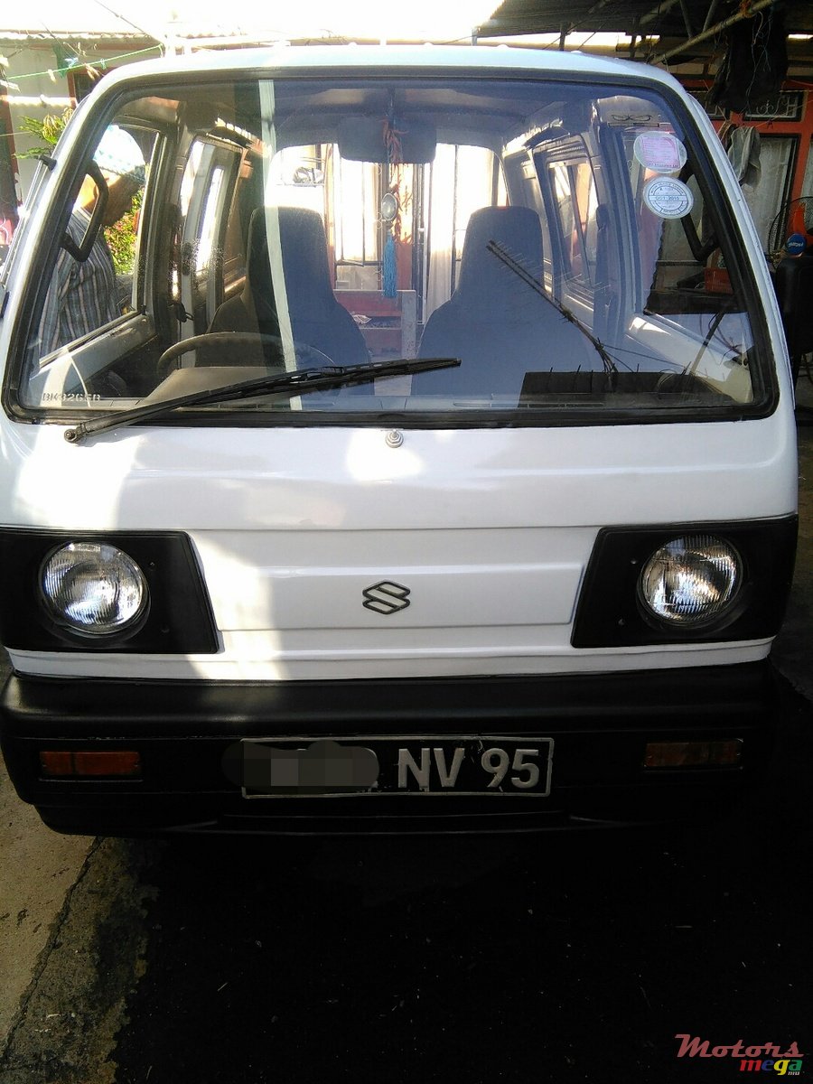 1995' Suzuki photo #3