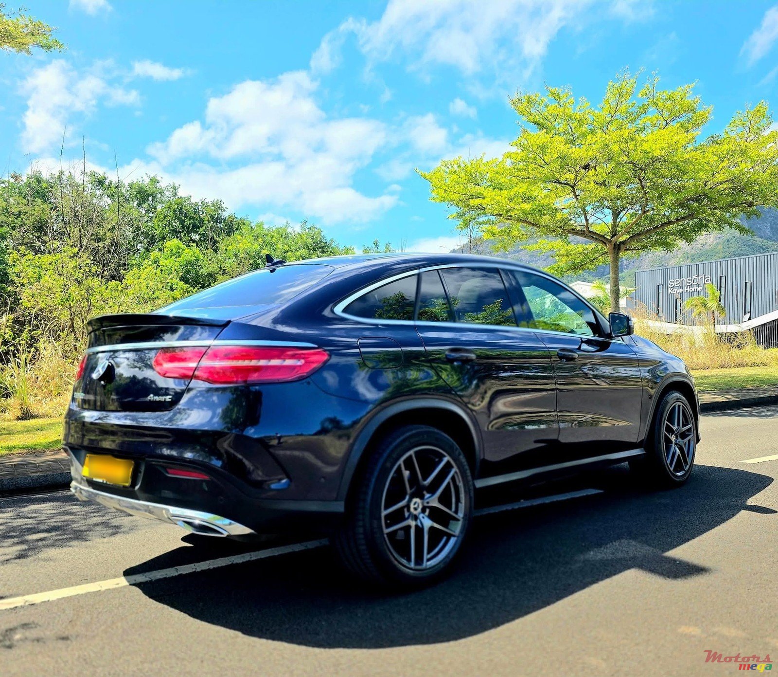 2017' Mercedes-Benz GLE photo #3