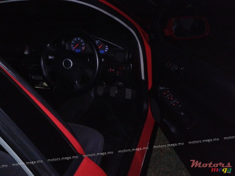 2002' Volkswagen photo #4