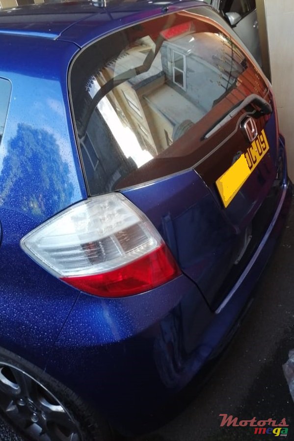 2009' Honda Jazz photo #5