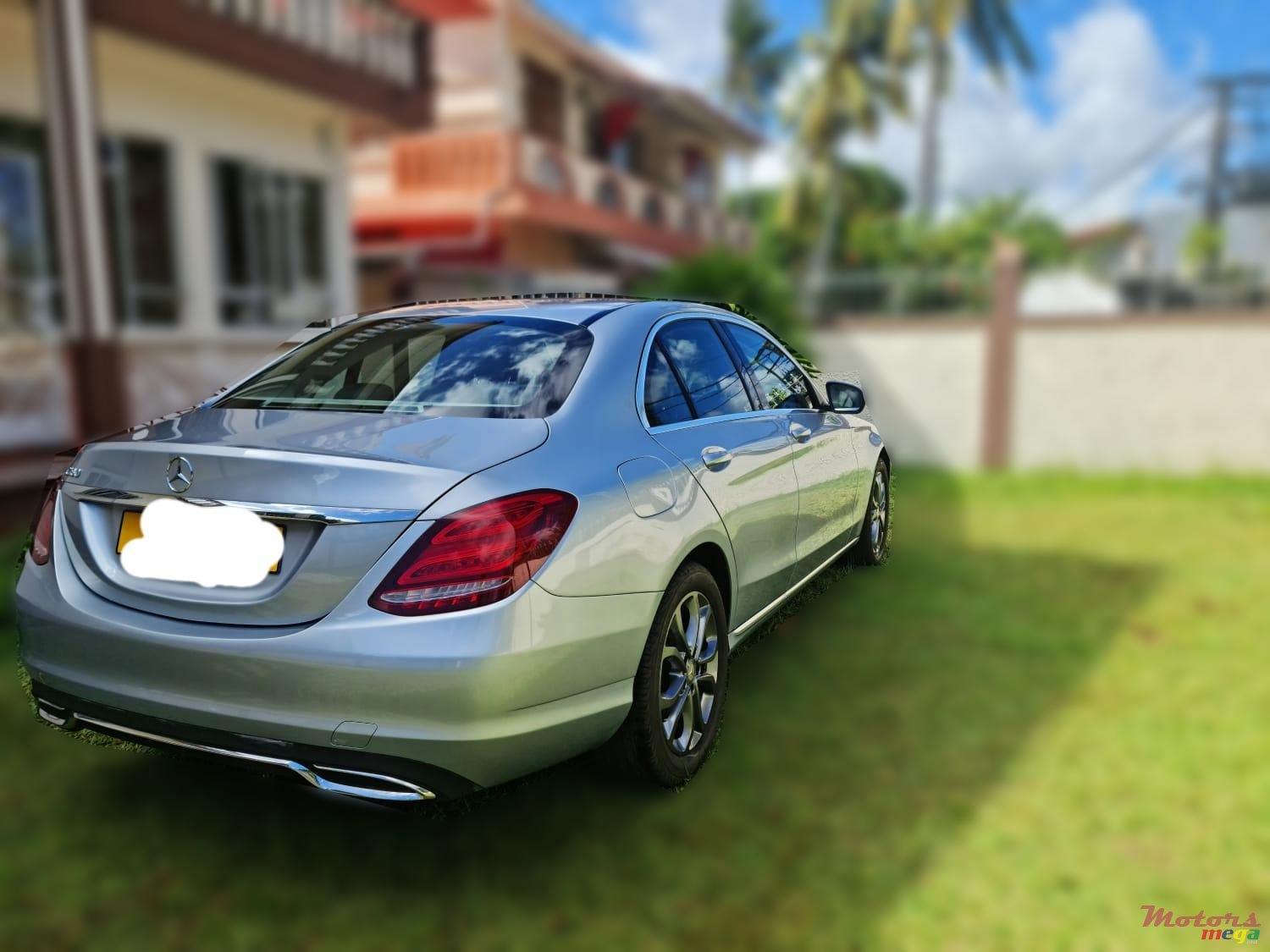 2017' Mercedes-Benz C-Class photo #4