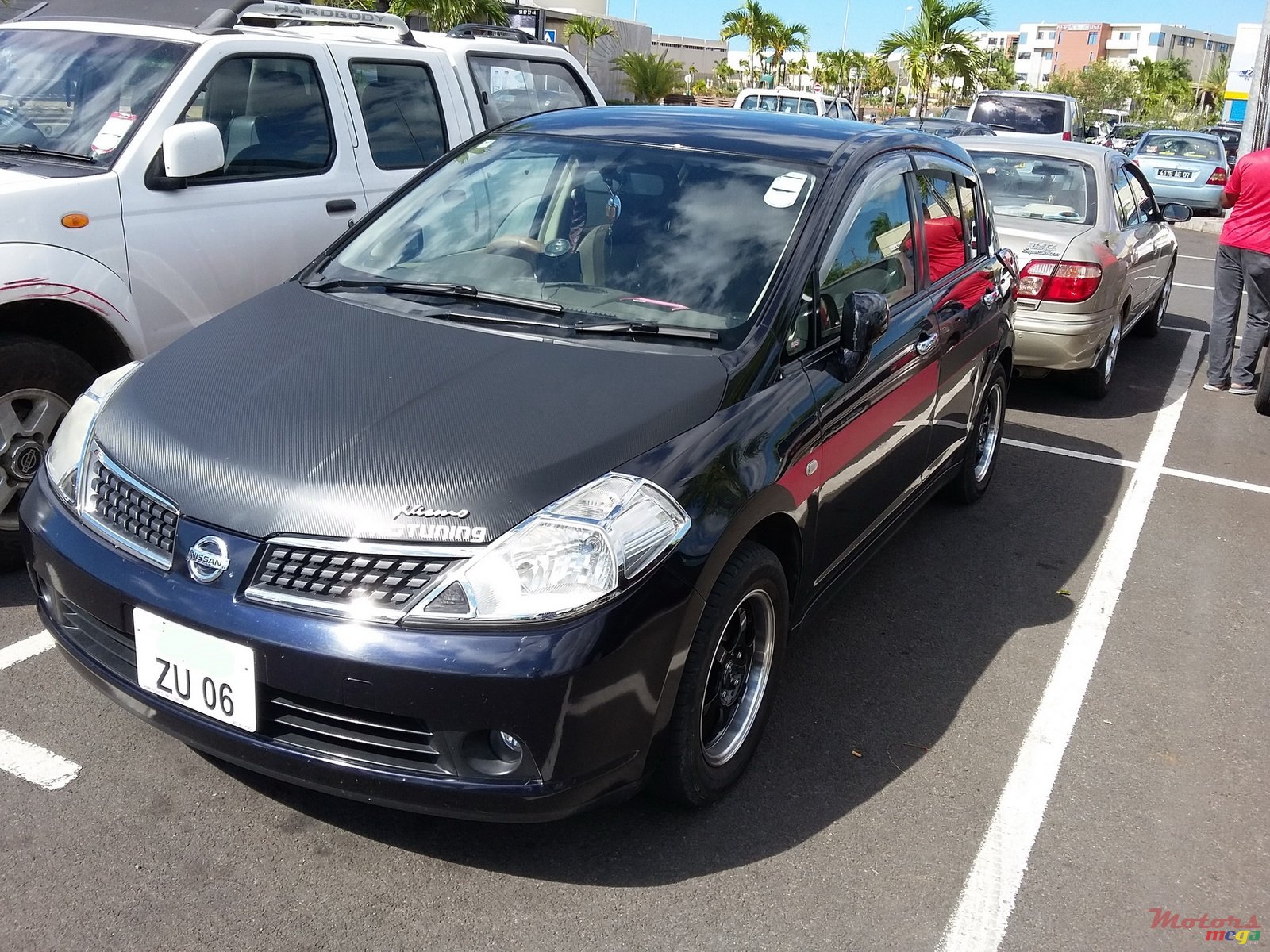2006' Nissan Tiida photo #2
