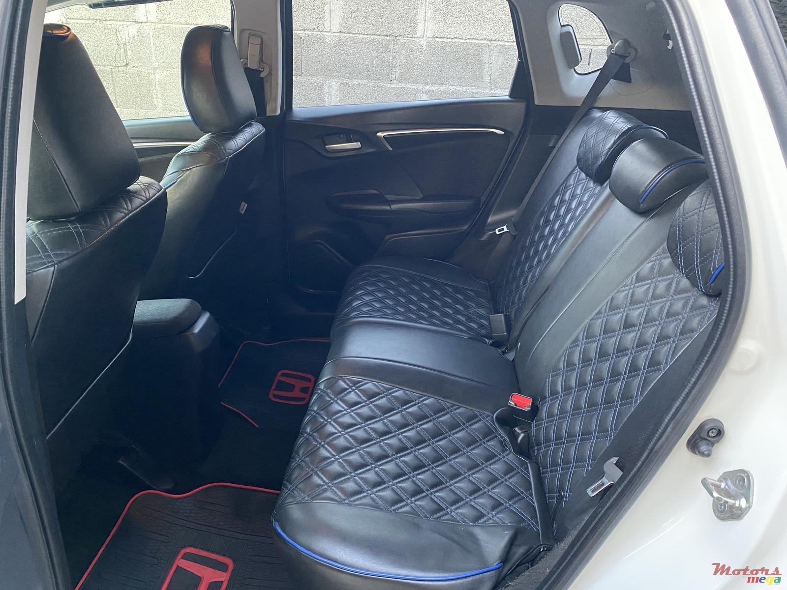 2016' Honda Fit photo #5