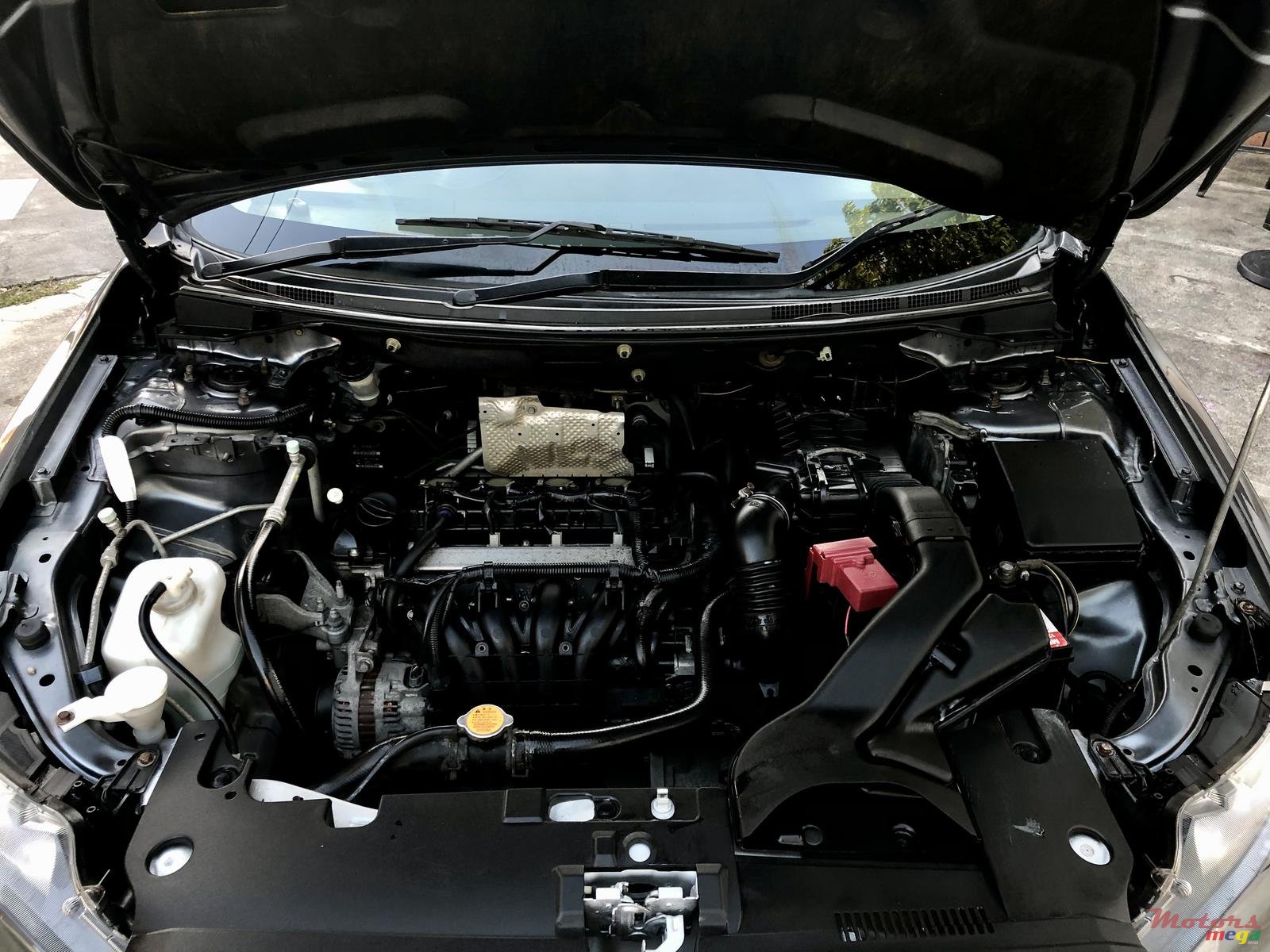 2010' Mitsubishi Lancer X photo #4