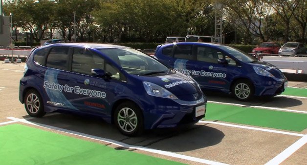 Honda Demonstrates Driverless Valet Parking System with Special Fit EVs
