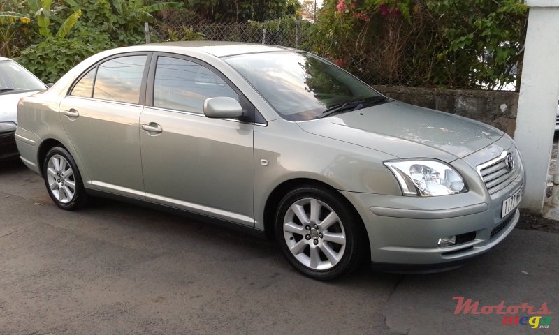 2006' Toyota Avensis origine photo #1