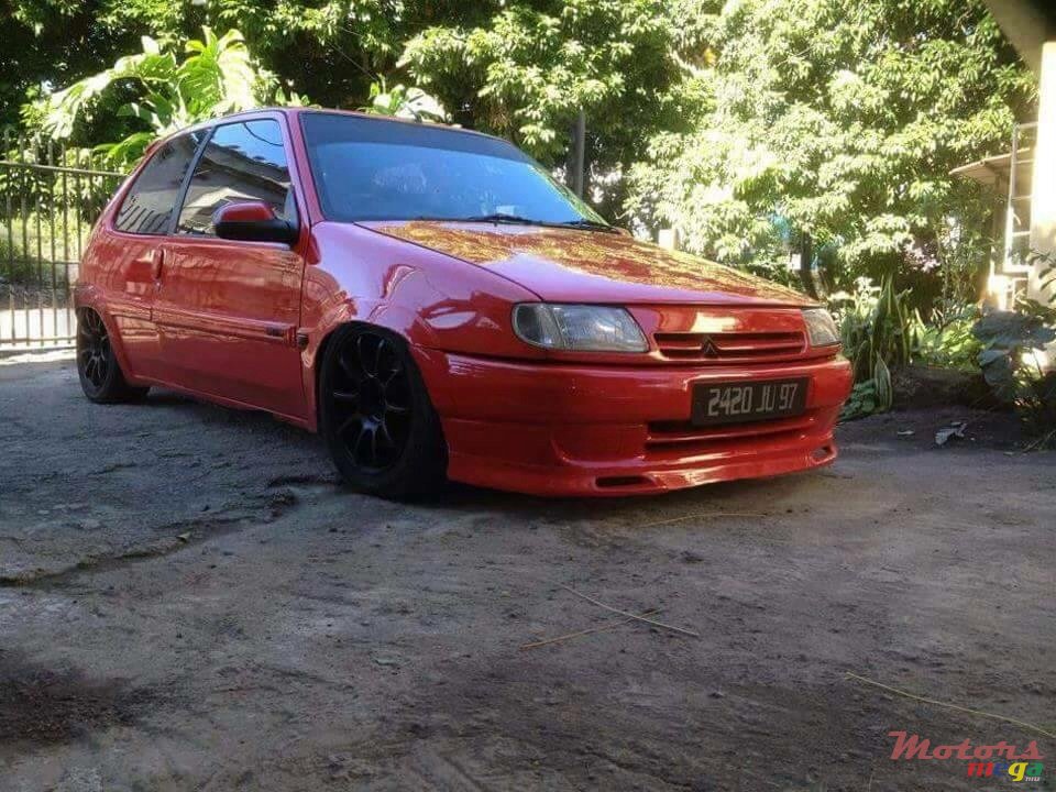 1997' Citroen Saxo Sport photo #1