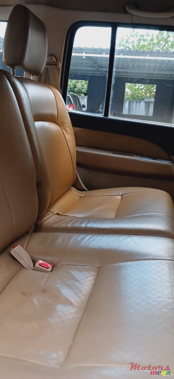 2010' Ford Ranger FORD EVEREST 7 Seater photo #5