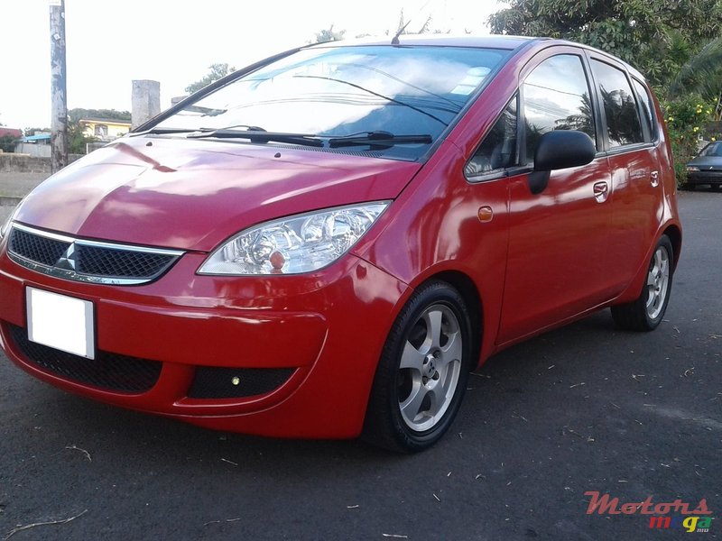 2004' Mitsubishi Colt 1.5 CVT [MIVEC] photo #2