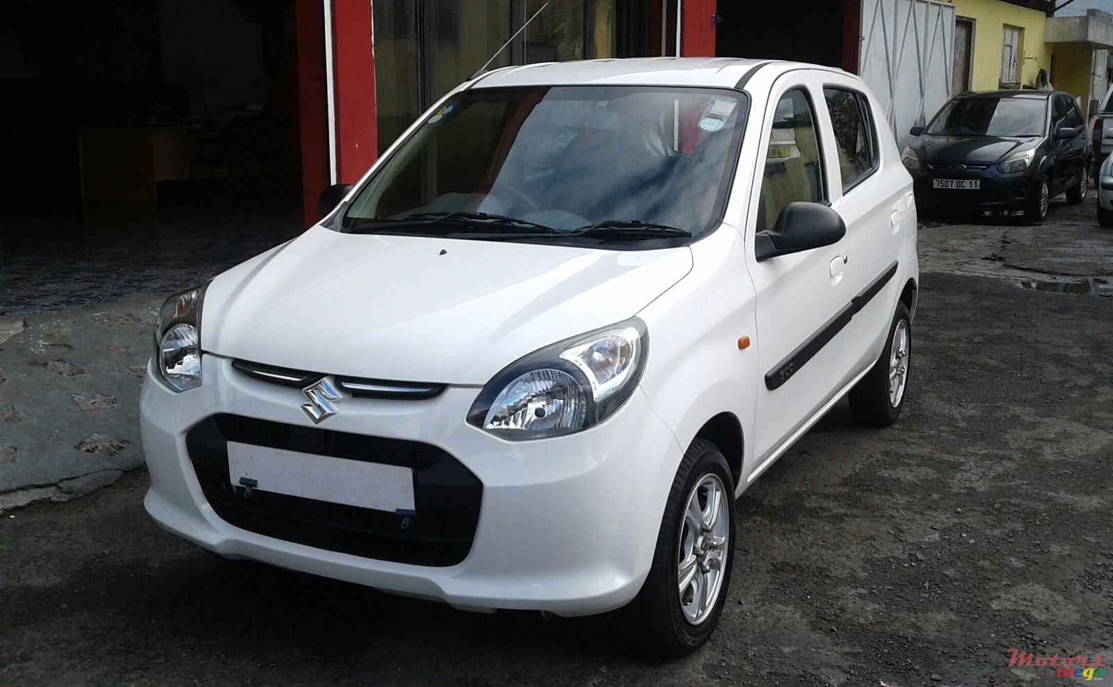 2015' Suzuki Alto 800 photo #1