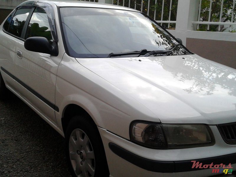 1999' Nissan Sunny automatic photo #1