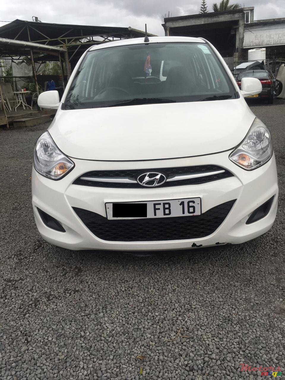 2016' Hyundai i10 photo #2