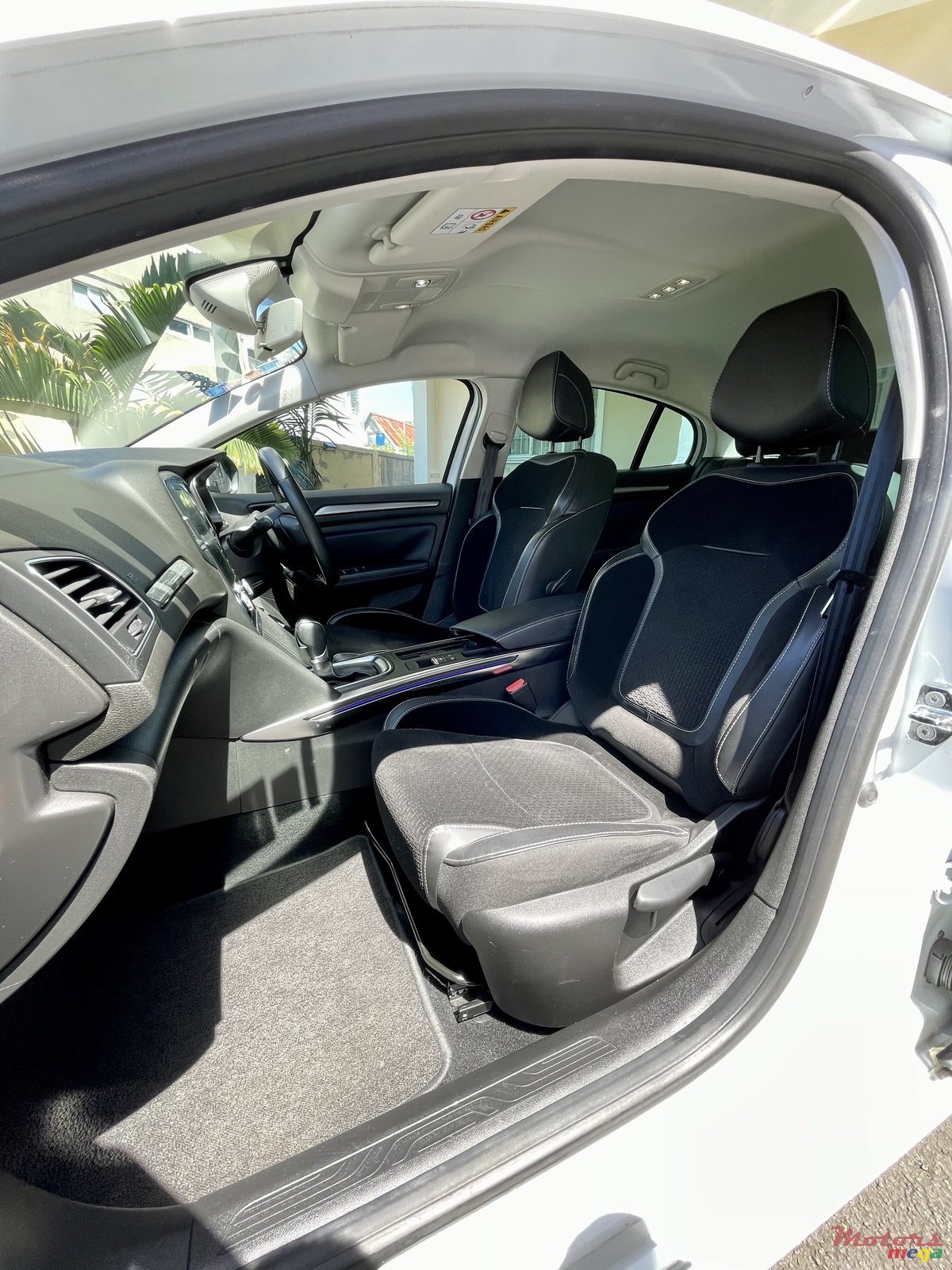 2018' Renault Megane photo #5