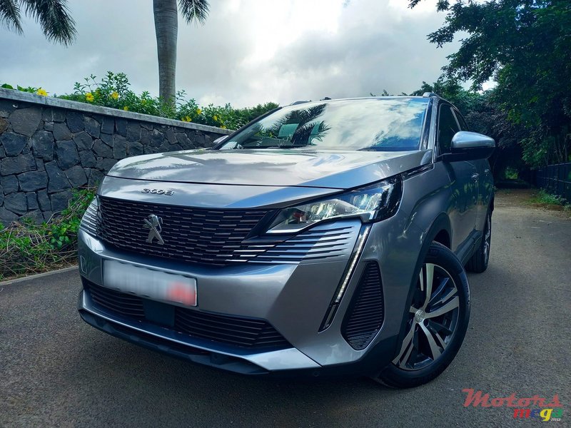 2022' Peugeot 3008 Allure 1.6T photo #1