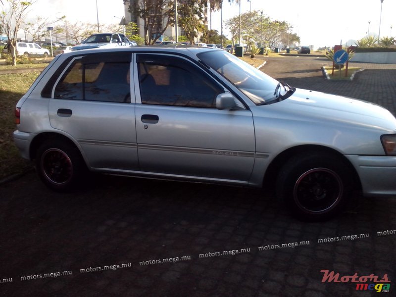 1995' Toyota Starlet photo #1