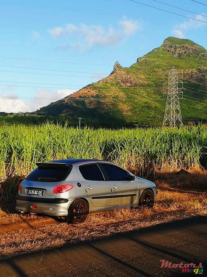 2005' Peugeot 206 photo #6