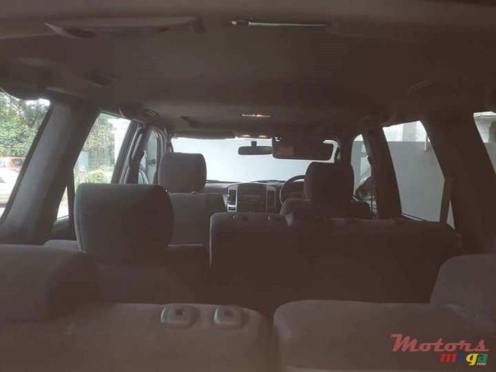 2006' Toyota Land Cruiser Prado 120 photo #4