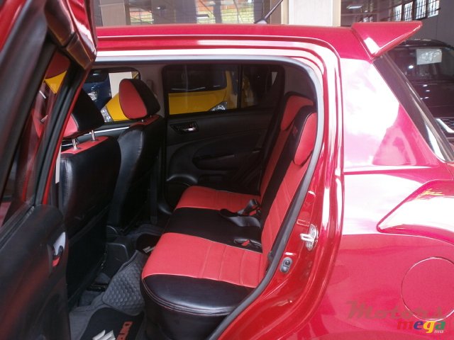 2012' Suzuki Swift Japan photo #5