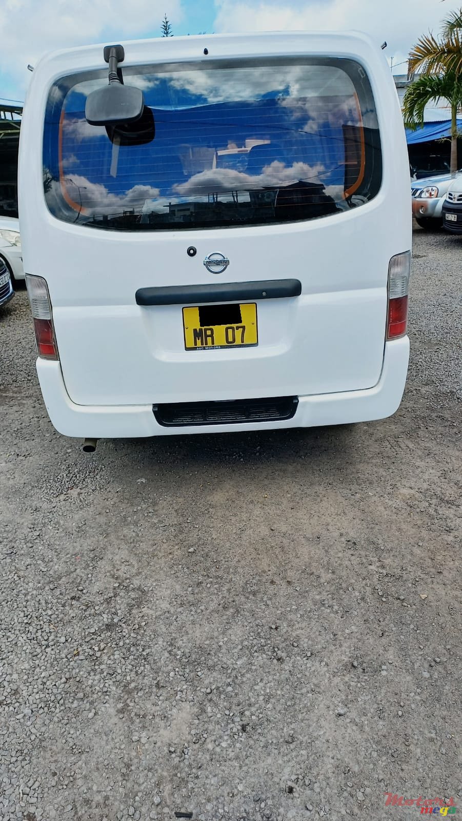 2007' Nissan Urvan photo #4