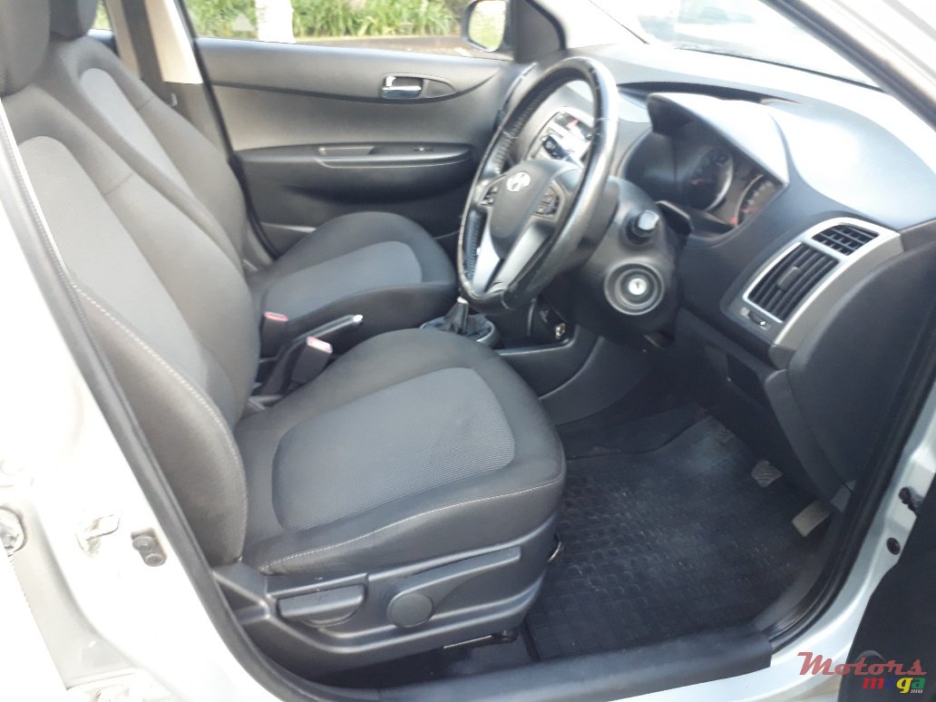 2013' Hyundai i20 Only 58,000Kms! photo #5