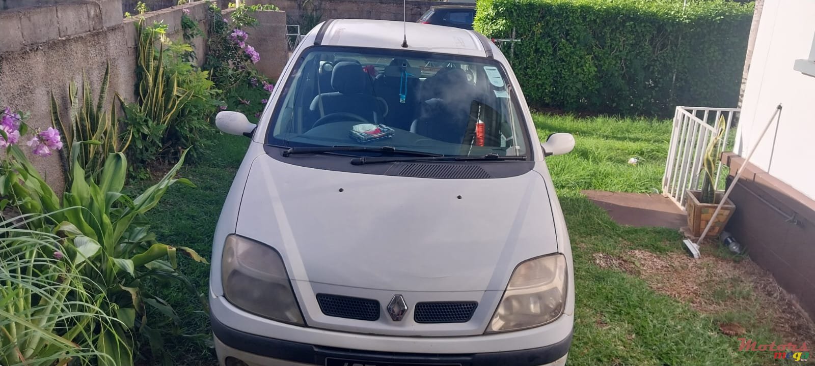 2003' Renault Scenic photo #1