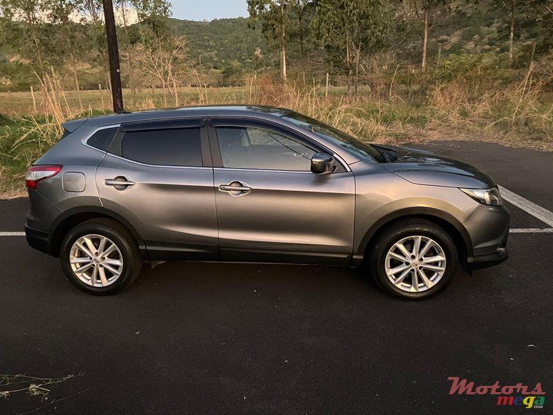 2016' Nissan Qashqai photo #2