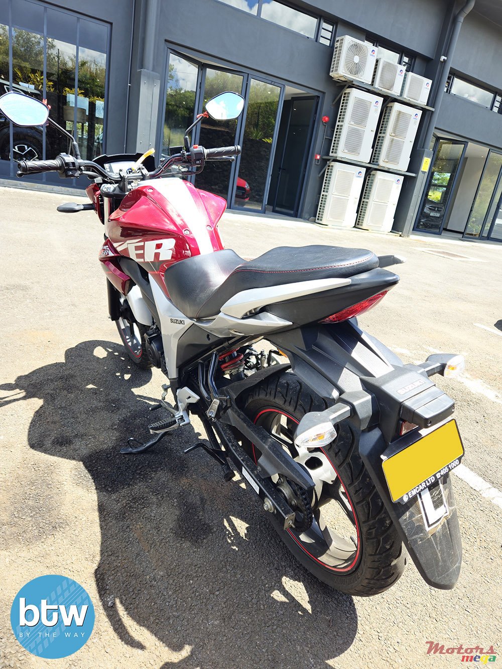 2020' Suzuki GSX150RZA photo #3