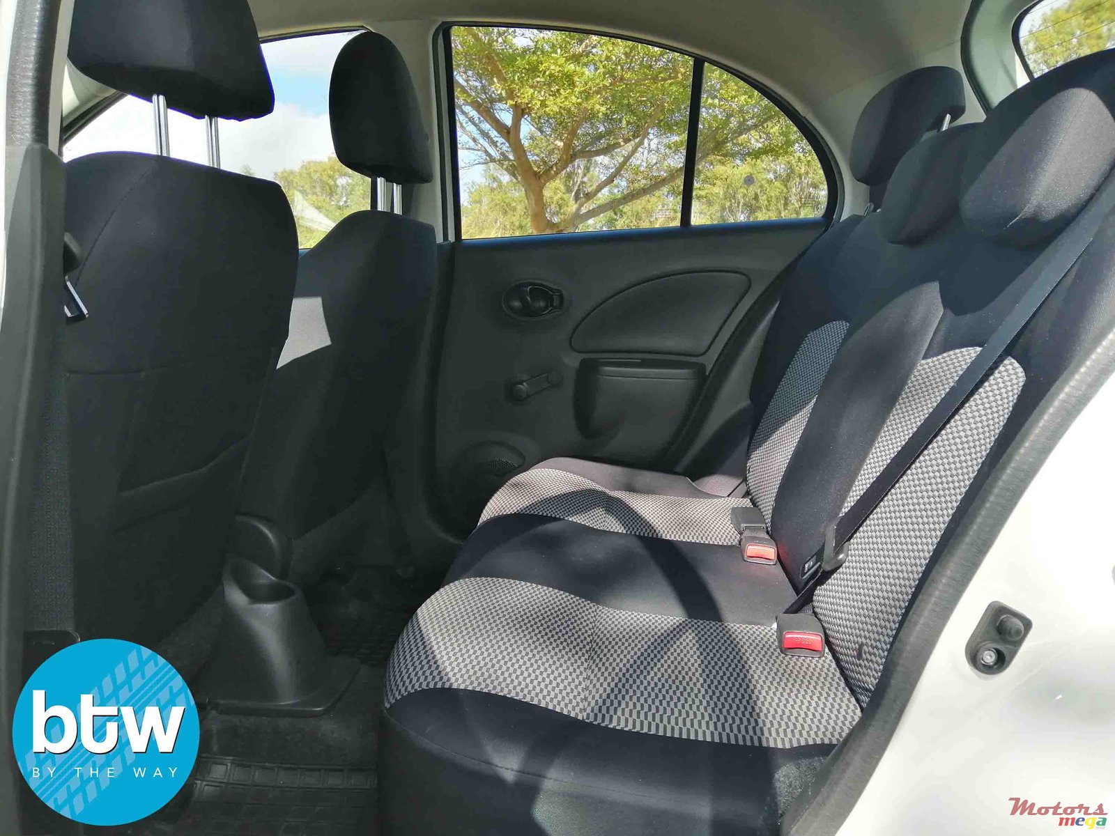 2016' Nissan Micra photo #4