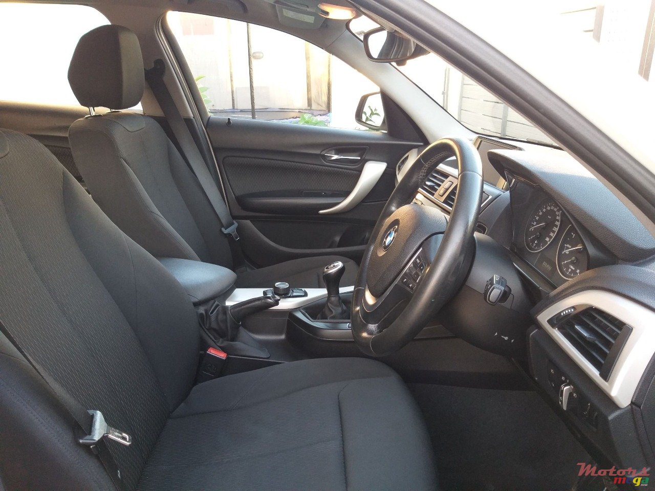 2016' BMW 118 I photo #4