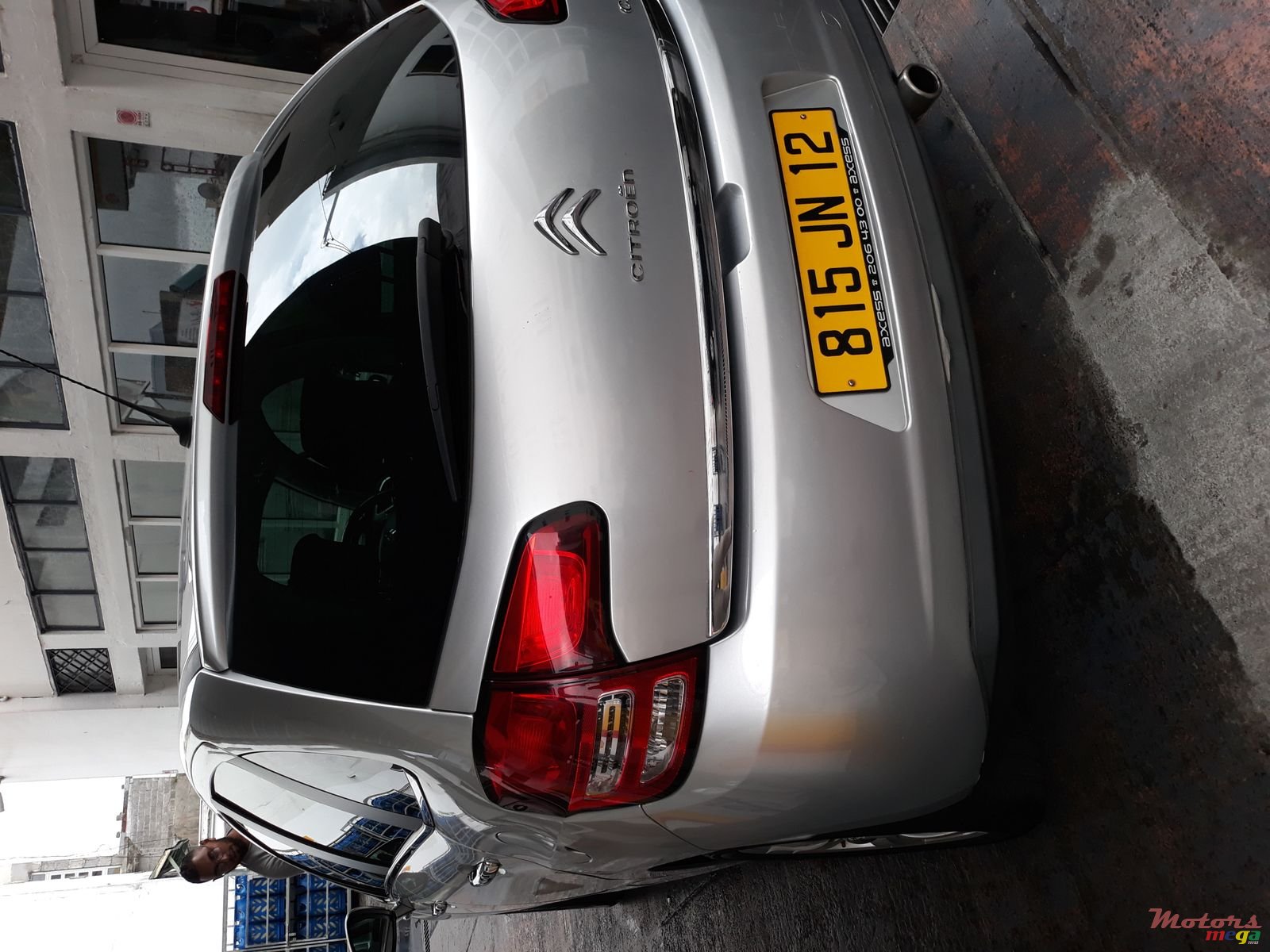 2012' Citroen C3 So chic photo #3