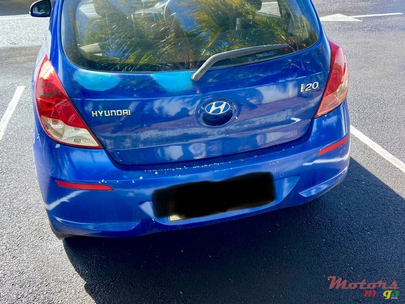 2012' Hyundai i20 photo #1