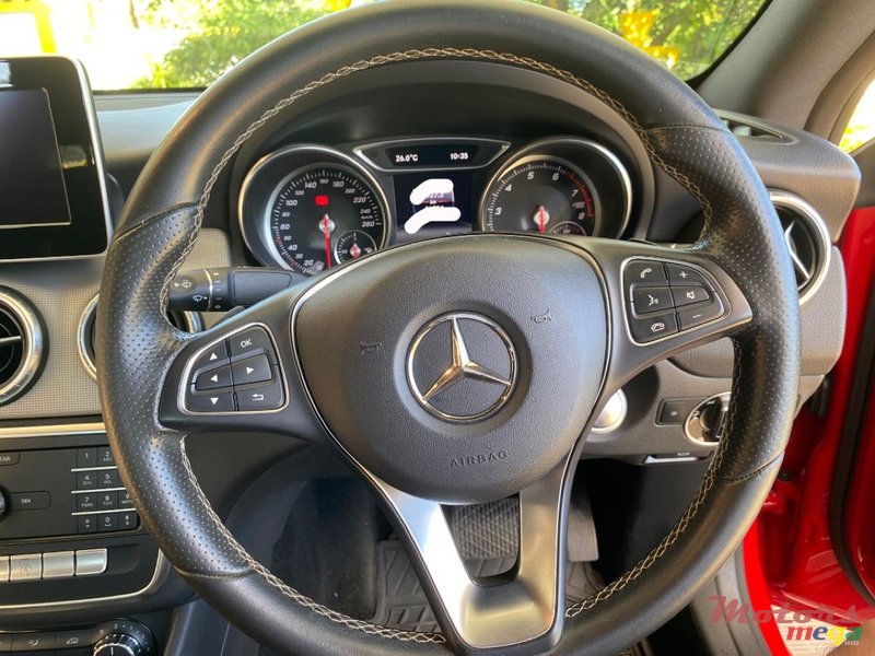 2018' Mercedes-Benz CLA 200 photo #4
