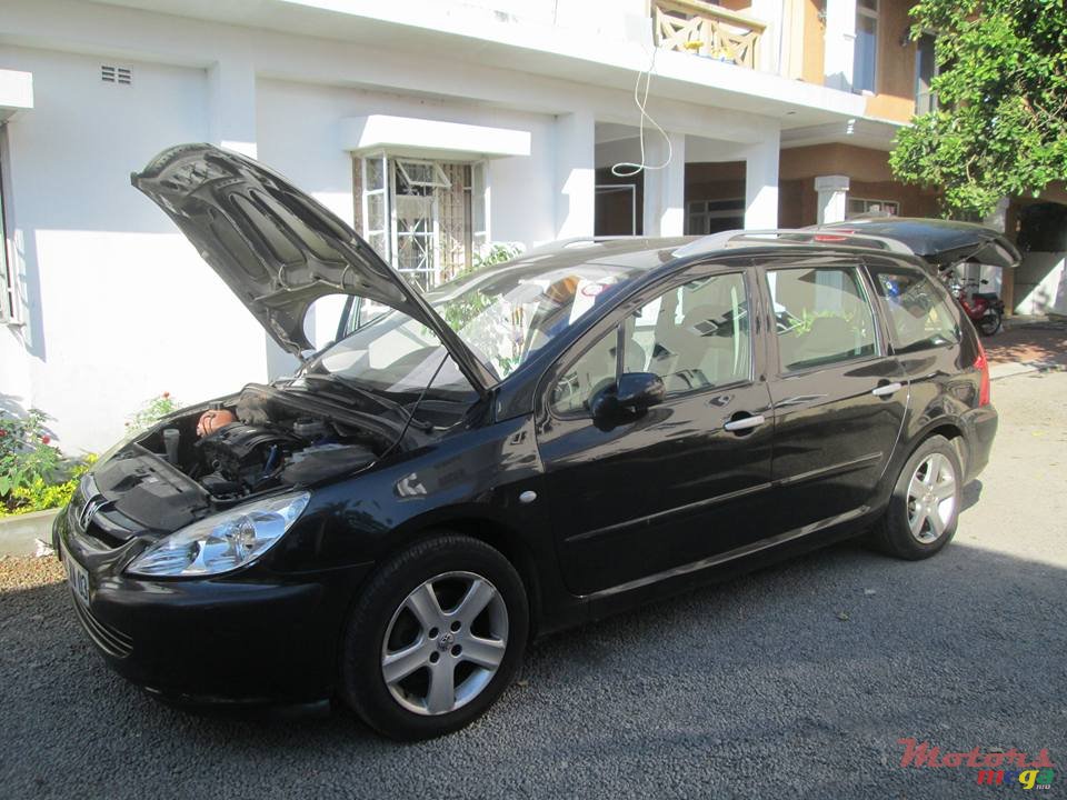 2003' Peugeot 307 SW photo #6