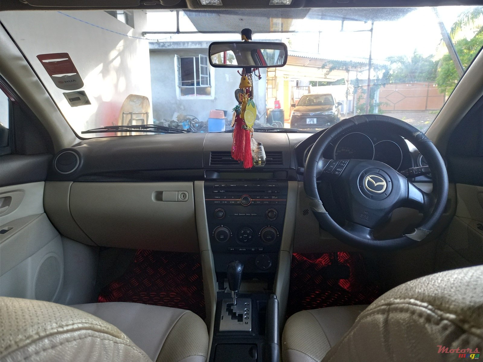 2005' Mazda 3 photo #3