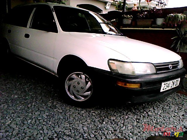 2000' Toyota Corolla AUTOVAN photo #1