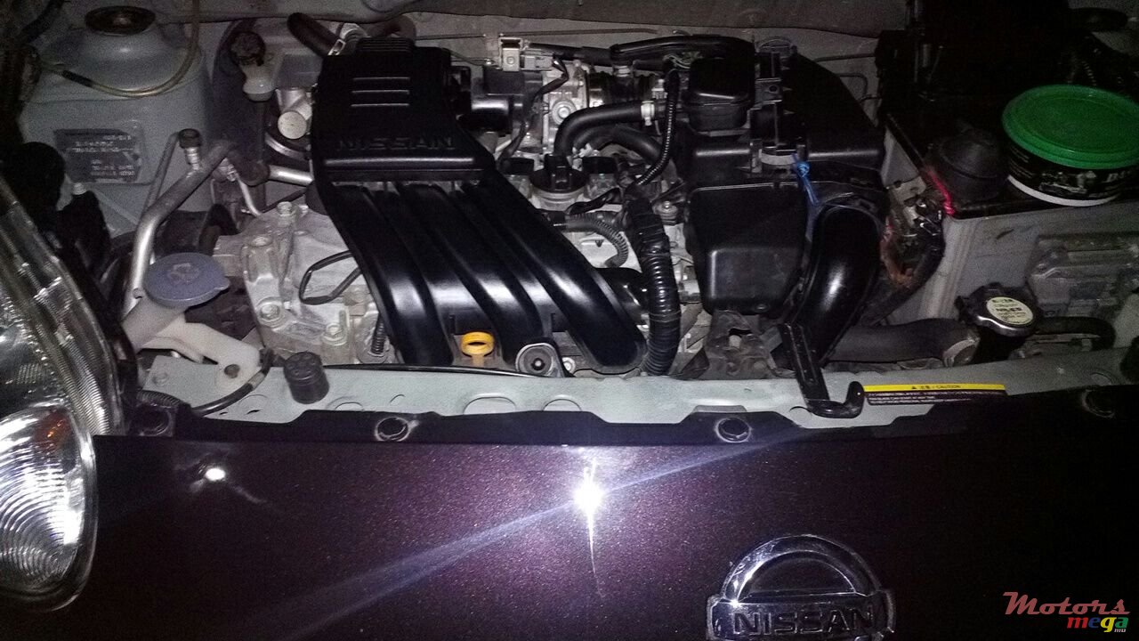 2012' Nissan March photo #5