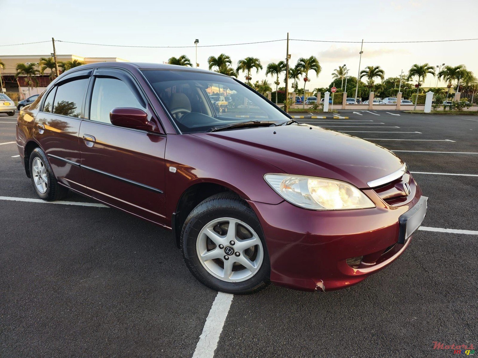 2004' Honda Civic Es8 photo #2