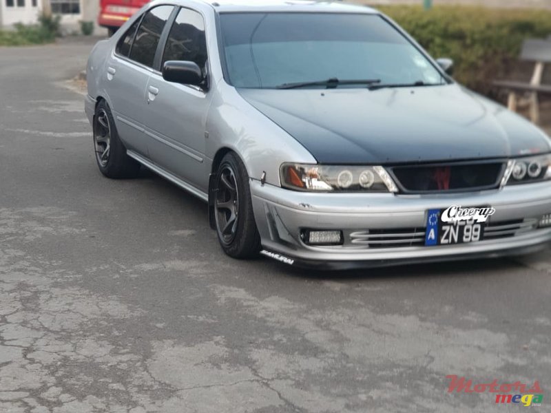 1999' Nissan Sunny Sport photo #1