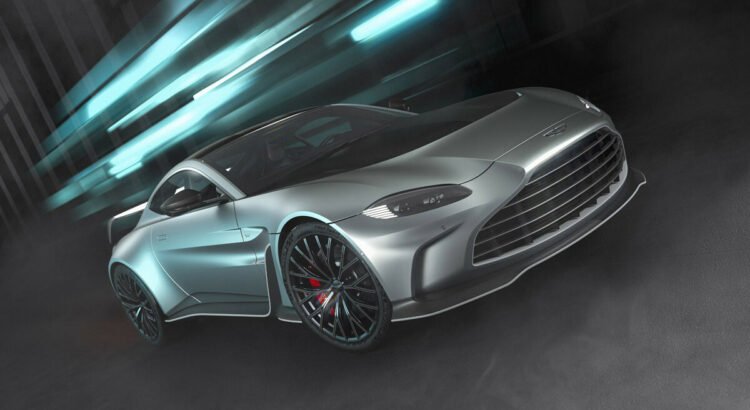 Aston Martin Présente La Nouvelle V12 Vantage