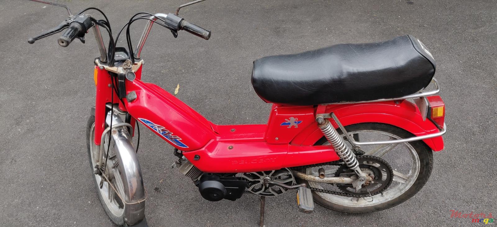 2001' Peugeot photo #6