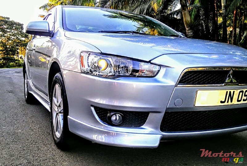 2009' Mitsubishi Lancer EX GLS Full Executive photo #1